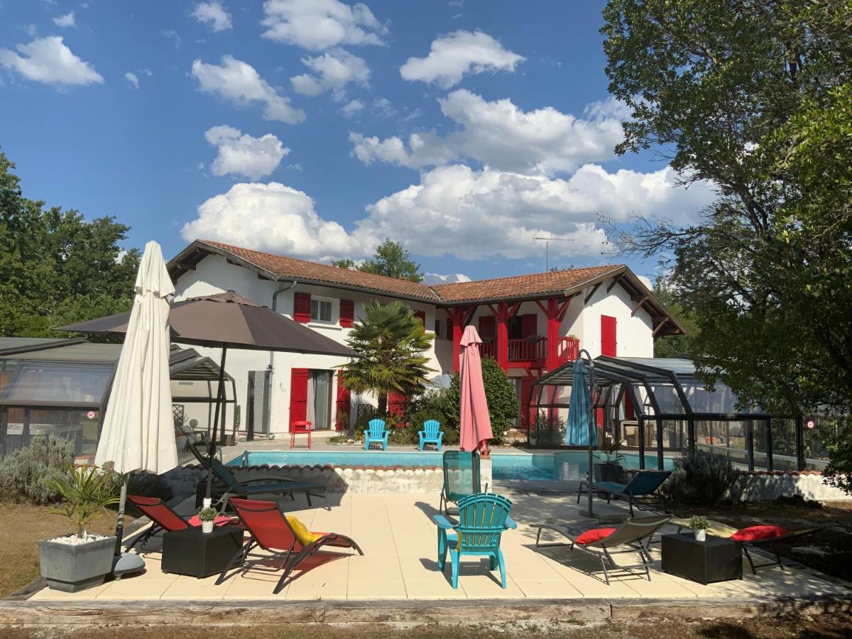 Bed and Breakfast Domaine De Labelo Commensacq Exterior foto